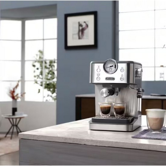 De'Longhi Classic Μηχανή Espresso 1325W Πίεσης 15bar Ασημί De'Longhi Classic Μηχανή Espresso 1325W Πίεσης 15bar Ασημί